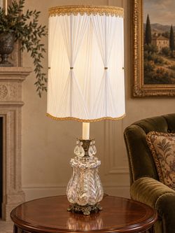 Like NEW Vintage Hollywood Regency Crystal Prism Glass Table Lamp – Original Ruched Shade