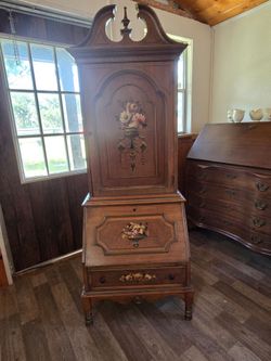 Vintage solid wood standing cabinet with key