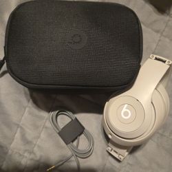 Beats Studio PRO Wireless- Sandstone