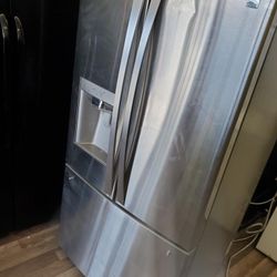 KENMORE ELITE FRENCH DOOR REFRIGERATOR DELIVERY AVAILABLE FOR SMALL FEE 🚛  36w 70h  Cleaned plugged in and ready to go 🥳