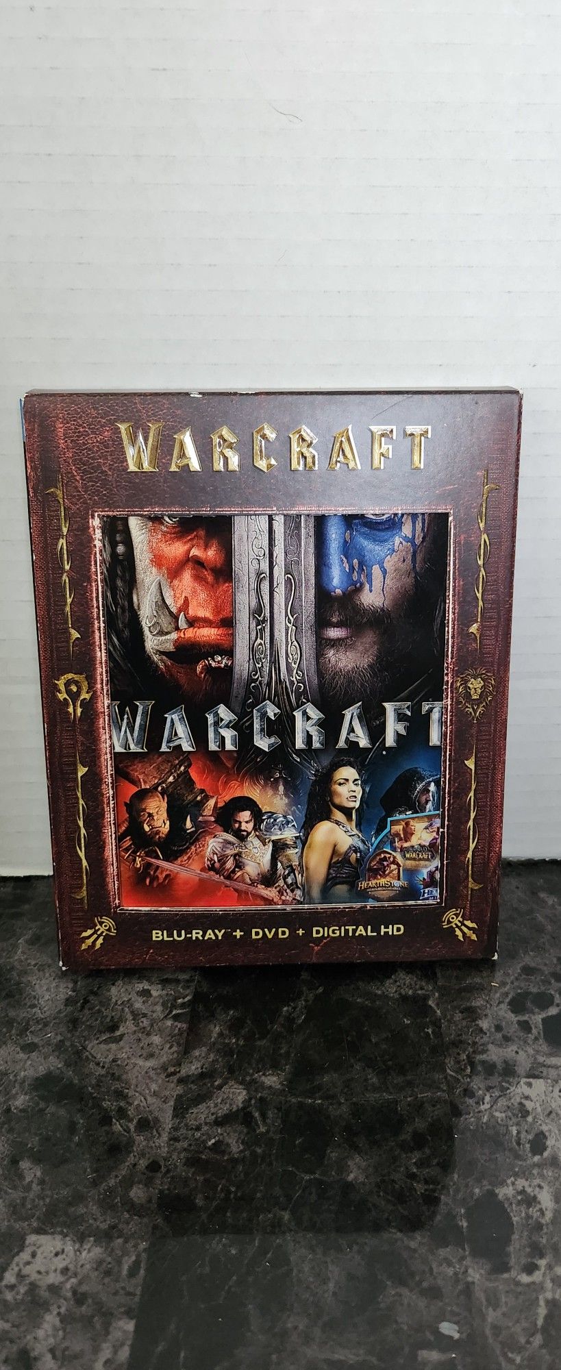 Warcraft (Target-Exclusive Blu-ray with 8 Collectible Cards - NO DIGITAL)
Cards never opened!