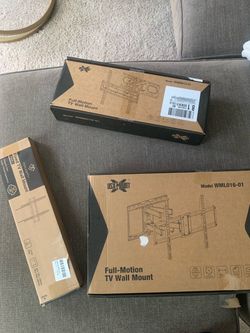 3 T V mounts