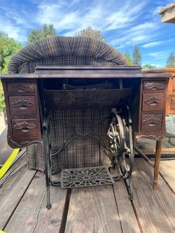 Pedal pump antique sewing machine