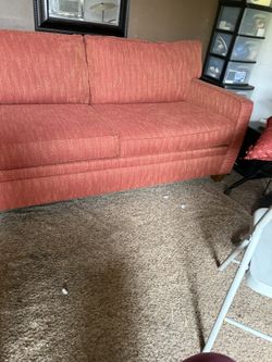 Nice couch very comfortable