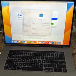 MacBook Pro 16” M1