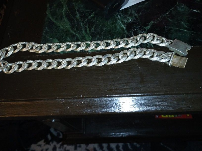 Silver Chain 