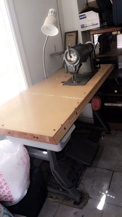 Profesional Sewing Machine