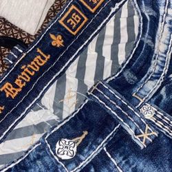 Rock Revival Jeans Sz 36