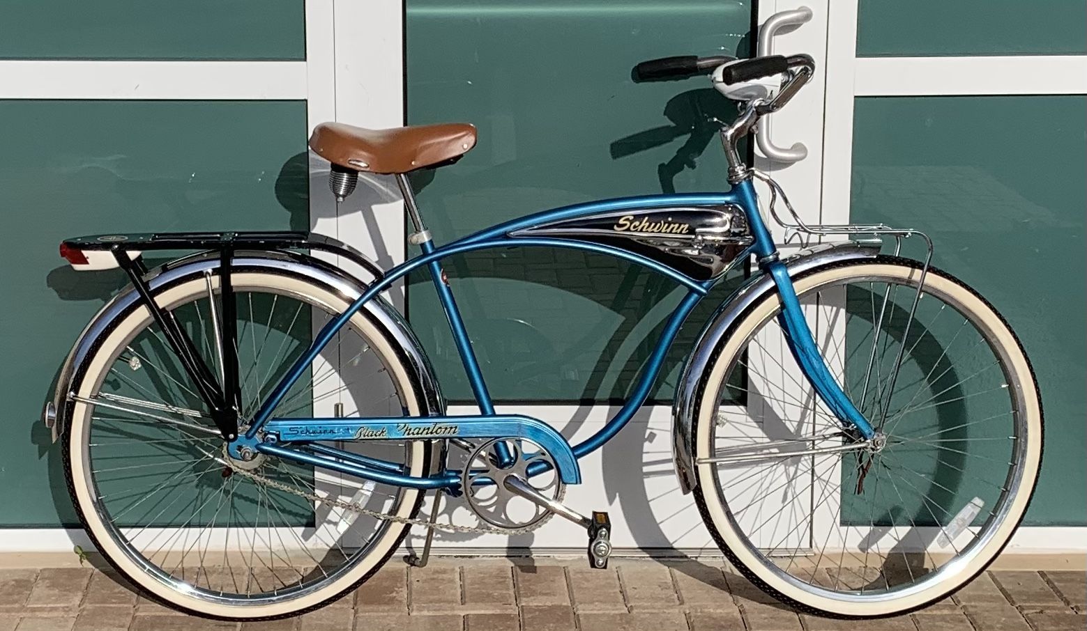 Schwinn, February 1969, Phantom Tank, Style 26” Men’s Bicycle. Repaint. Original S-7 Wheels