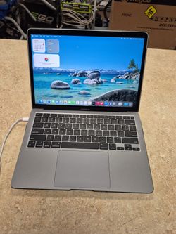 Apple Macbook Air 13" M1 2020 Model Tahoe OS
