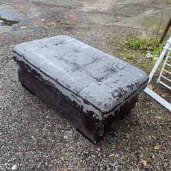 Free Ottoman