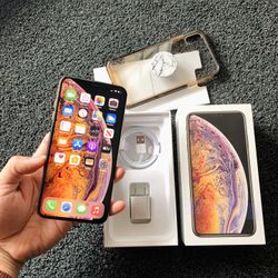 iPhone XS MAX Unlocked