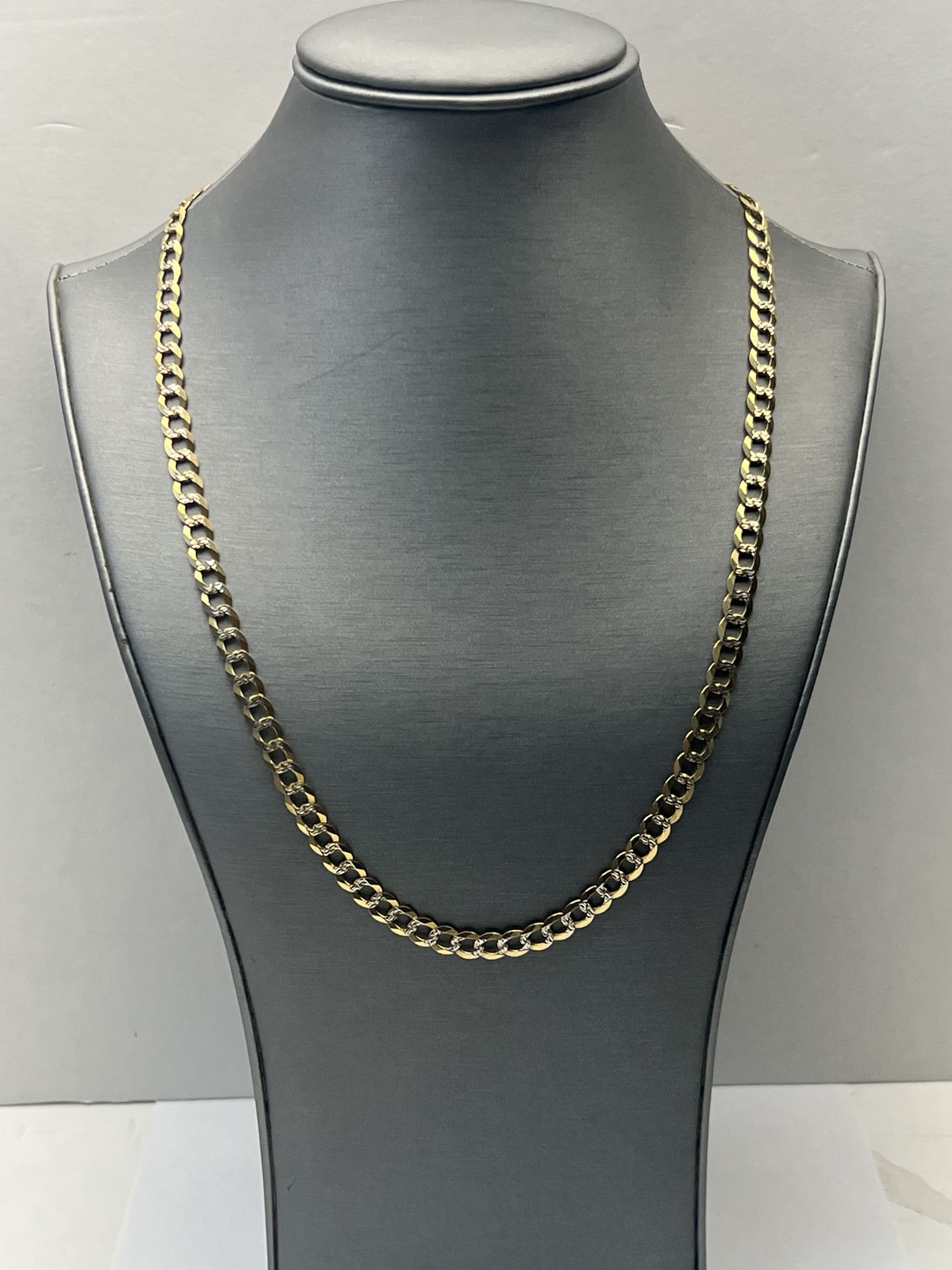 Gold Chain 14k  24 Inches(899)