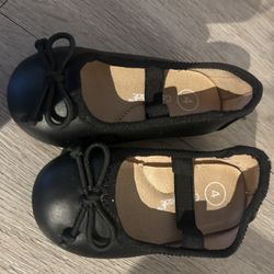 Baby Shoes. New