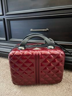 Triforce 12 inch Hardside Beauty Case