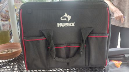 New w/out tags Husky 14 inch large mouth bag