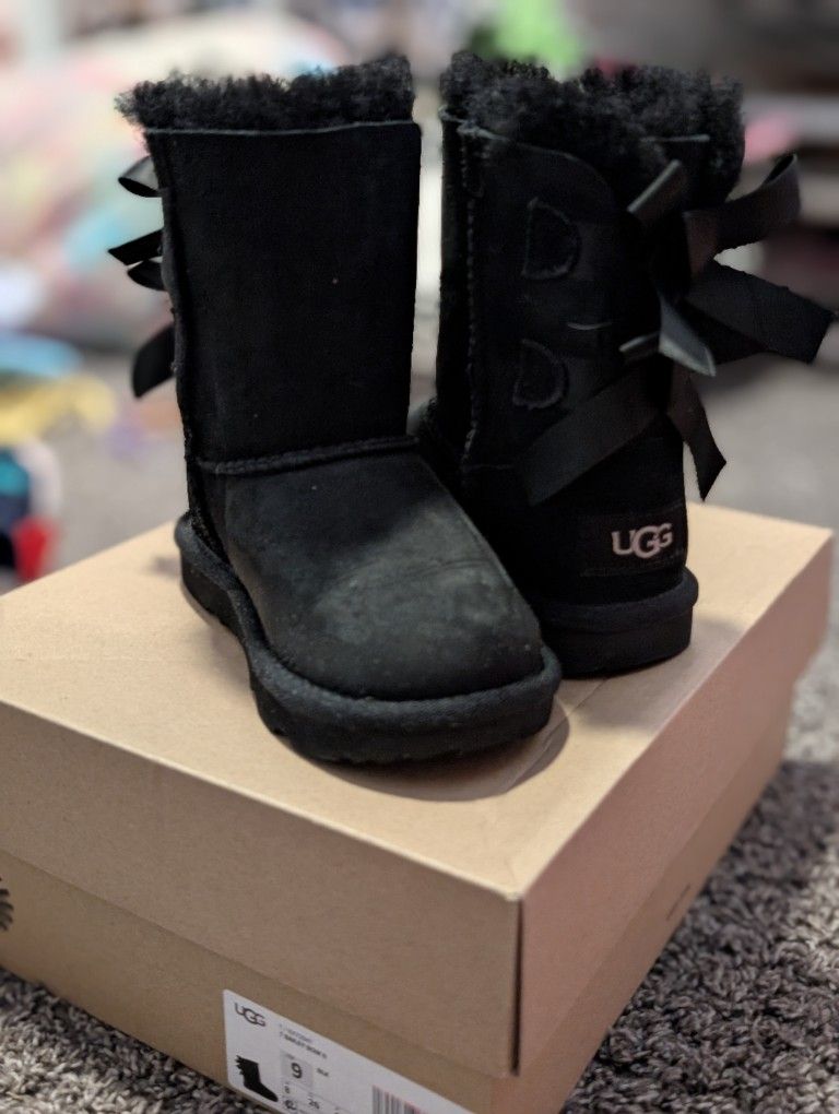 Ugg Boots Girls Size 9