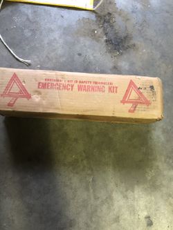 Emergency warning kit