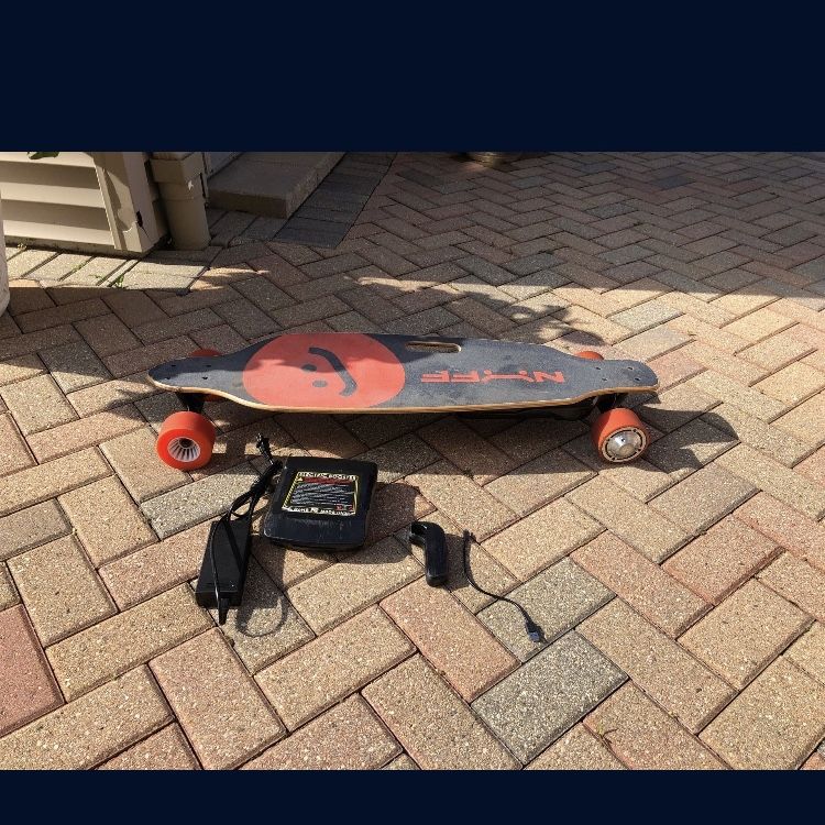 Nuff electric skateboard (Magneto R7)