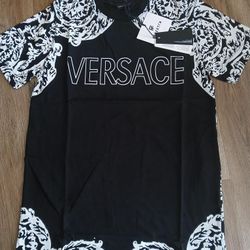 Versace T-shirt Size S, M, L , XL, XXL 