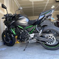 2023 Kawasaki Z650 ABS