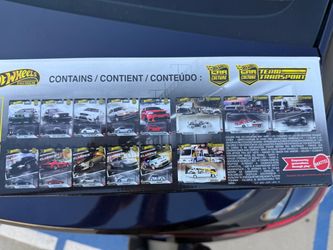 Hot Wheels Premium Car Culture Team Transport Box Set