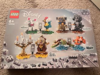 LEGO Disney 100 BrickHeadz Set 43226