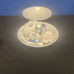 2 Bowls And Chopstick Rests