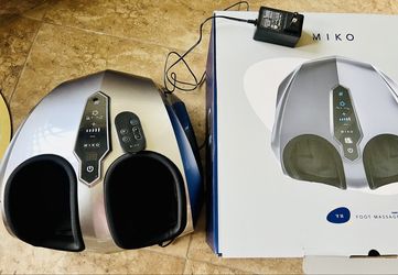 MIKO Foot Massager with Remote – Heat & Kneading – $60