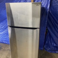 LG Refrigerator 