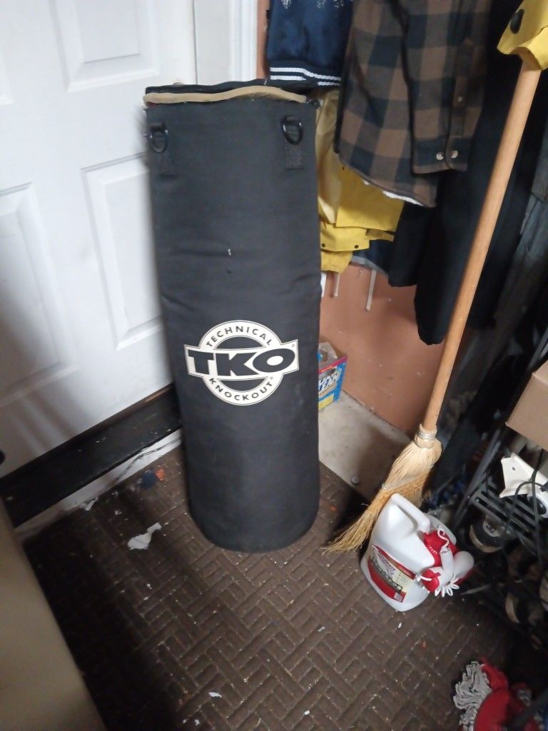 Punching Bag (Training)