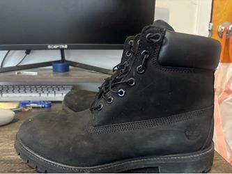 Black timbs