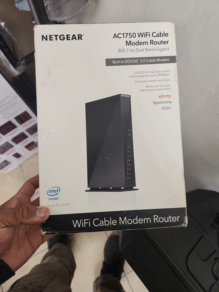 Netgear AC1750 Wifi Cable Modem Router