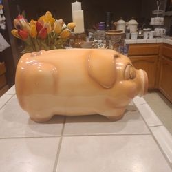 Large vintage piggy bank. Missing stopper