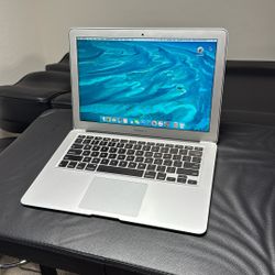 Macbook Air ( 13-Inch, 2017 ) 