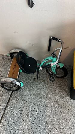 Schwinn tricycle