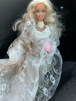 Collectible Barbie bride 1965