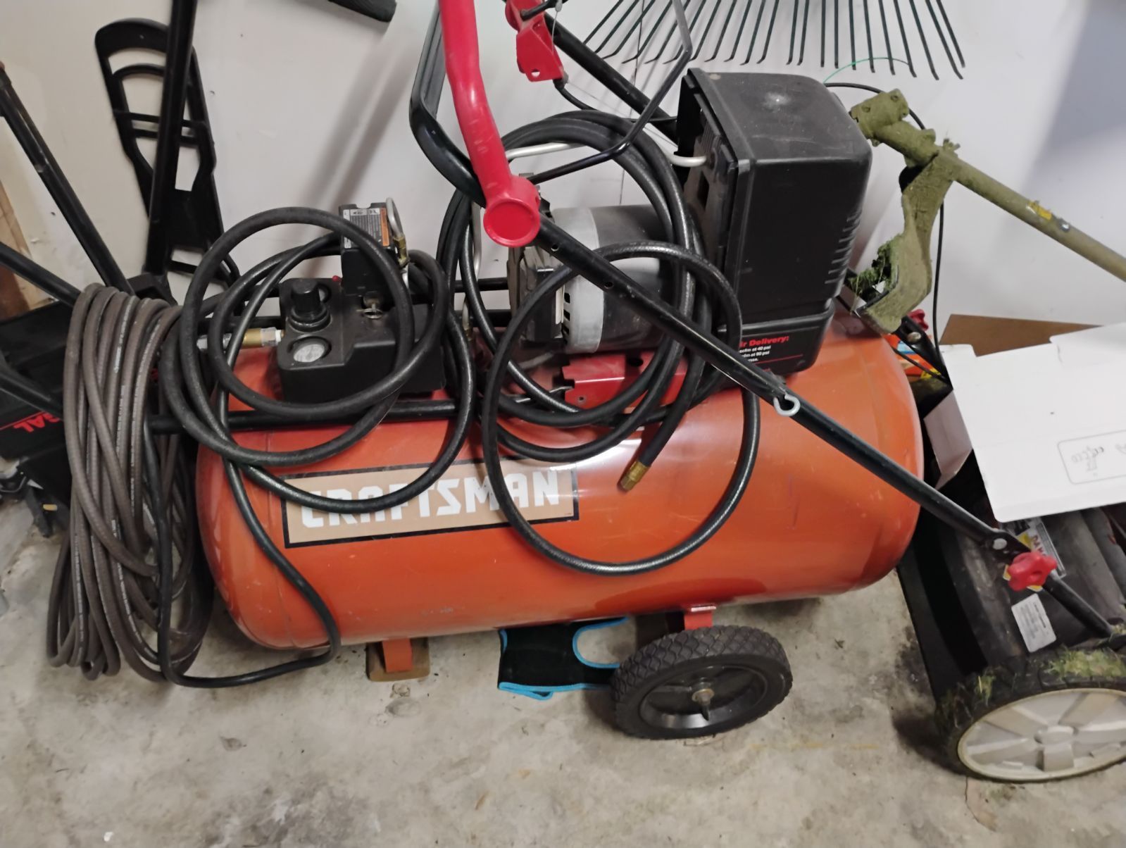 CRAFTSMAN 20 Gallon Air Compressor