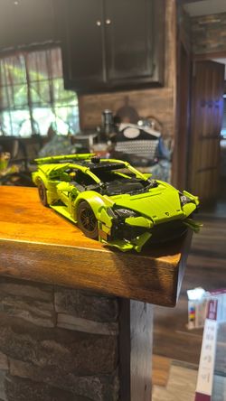 Lego  technic Lamborghini huracàn set 42115