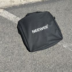 Neewer Soft Padded Gear Bag – Great for Lights, Tripods, or Camera Equipment