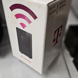 NEW Unopened TMobile 5G Gateway Router T-Mobile Arcadyan KVD21 Black