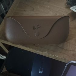 Ray Ban