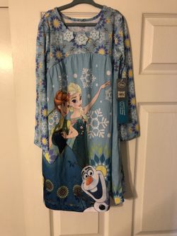 Girls nightgown Disney Store size 5/6 New