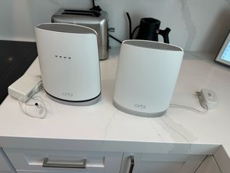 Orbi 750 Modem + Satellite