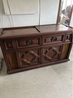 Lp player inside