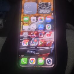 iPhone 14 product red, unlocked, battery health 100%