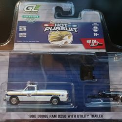 Green Light Exclusive Hot Pursuit 1990 Dodge Ram D250 With Utility Trailer $20