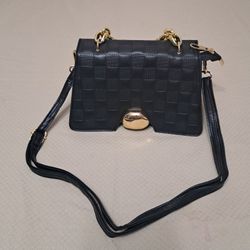 Black Purse 