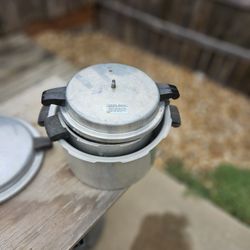 Pressure Cooker 