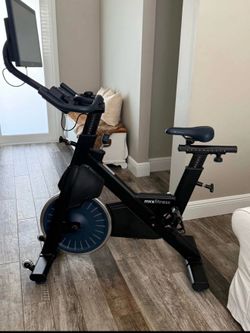 BODI spin bike with swivel screen